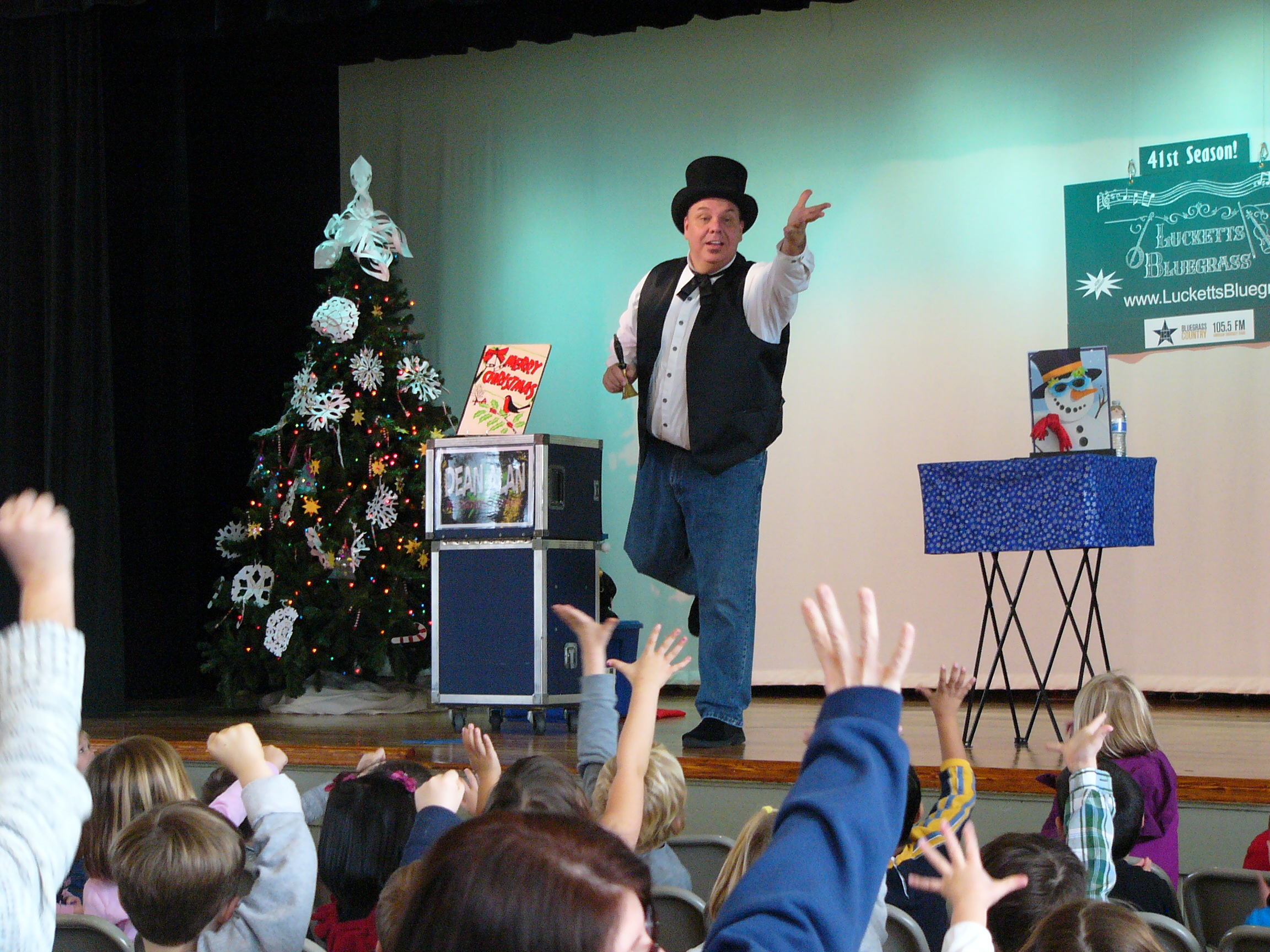 Christmas Magic Show